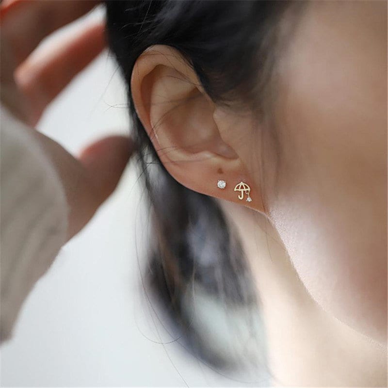 Crystal Studs, Gold Stud Earrings, Heart Studs, Cubic Zirconia Stud Earrings  – AMYO Jewelry